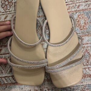 ⭐️⭐️⭐️STUNNING COlORFUL SLIPPERS⭐️⭐️⭐️